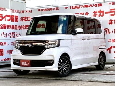 N-BOX　カスタム　G・Lホンダセンシング　💎人気のNシリーズ・先進の安全支援システム搭載💎車線逸脱警報😲横滑り防止装置・クルーズコントロール・ビルトインETC付きで高速道路も快適で安心なドライブをサポート🚗純正オーディオ・地デジワンセグTV内蔵🖥️CD・DVD再生可能📀ステアリングスイッチで安全簡単操作😊👌両側スライドドアで狭いスペースでの乗り降り自由🚪車検２年付🌈🚗福岡店専用HPでも在庫確認可能‼✨ 【carlifegroup.fukuoka.jp/】で検索🕵️‍♂️
