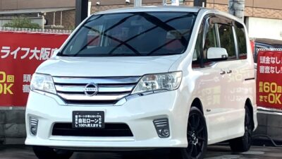 セレナ　HWS　S-HV　ミニバン💨×ハイブリッド🍃　フルセグTV・DVD視聴可のナビでBluetoothオーディオも接続可能🎵　後席はシートバックテーブル、サンシェード、Wエアコンなど快適にお乗りいただけます👌　クルーズコントロール搭載で高速道路での走行なども楽々可能です💎　🌜大阪店専用HPも要チェック❗carlifegroup.jp で検索🕵️‍♂️　Instagram・Twitter・TikTokも随時更新中❗❗🌛《1年保証付》