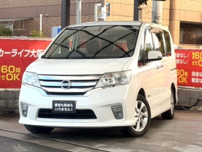 セレナ　HWS　S-HV　※外装撮り直し※　バックカメラ付きで駐車が苦手な方も安心😮‍💨　中央座席が前後ロングスライド可能なマルチセンターシートで用途に分けて色々な使い方ができます🙆‍♀️　両側パワースライドドアで乗り降りも楽々👌　🌜大阪店専用HPも要チェック❗carlifegroup.jp で検索🕵️‍♂️　Instagram・Twitter・TikTokも随時更新中❗❗🌛《1年保証付》　　
