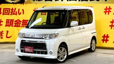 TANTO CUSTOM　タントカスタム　RS　ターボ　【総合評価優良車】【車検2年付】純正ナビ🗾フルセグTV📺DVD📀走行中視聴可　Bluetooth接続でスマホからも音楽再生出来ます🎶左側パワースライドドア&センターピラーレスで使い勝手バツグンのミラクルオープンドア😍✨後席天井には収納BOXつき👌後席はフルフラットにできますのでお荷物もたくさん載せれます📦アイドリングストップも付いて燃費性能抜群🍃駐車時に安心のバックカメラつき👀夜間でも明るいHIDヘッドライト＆フォグ🔦🌛TOKYO店専用HPにて更新中❗ carlifegroup.tokyo.jpで検索🕵️‍♂️🌛《1年保証》