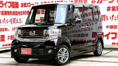 N-BOX　カスタム　G・Lパッケージ 【車検2年付】【1年保証】　新品タイヤ４本🌈月々２万円台～ＯＫ💎✨ギャザーズ純正SDナビ🗾ＤＶＤ💿Ｂｌｕｅｔｏｏｔｈ📱フルセグＴＶ内蔵型📺走行中映像視聴可能👌安心のバックカメラ装備👀両側スライド・左側パワースライドドアー🌈高速走行も楽々のETC✨万が一の際もドライブレコーダー付🍃カタログ燃費ＪＣ０８モード２４．２ｋｍ／Ｌの低燃費🍃🚗福岡店専用HPでも在庫確認可能‼✨【carlifegroup.fukuoka.jp/】で検索🕵️‍♂️