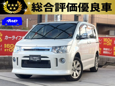 デリカD：5　ローデスト G ナビパッケージ【総合評価優良車】　フロント・サイド・バックカメラ📷搭載され、死角を限界まで減らすことができます😎　ミニバン特有の広々車内空間＆力強い４WDの走り🚙　広々室内に必須のWエアコンも付いてます🌀　クルーズコントロールで高速走行もラクラク👍　🌜大阪店専用HPも要チェック❗carlifegroup.jp で検索🕵️‍♂️　Instagram・Twitter・TikTokも随時更新中❗❗🌛《1年保証付》