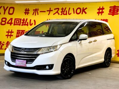 ODYSSEY　オデッセイ　G　【低走行】👑8万キロ台👑　純正ナビ🗾地デジフルセグTV📺DVD📀Bluetooth🎶バックカメラ付きで駐車時の視認性抜群👀✨3列目シートを床下に収納できるので荷物もたくさん載ります👌レジャーやウィンタースポーツにも最適⛺ビルトインETC🚗＆クルーズコントロール装備で高速での運転も快適🚨LEDヘッドライト＆フォグランプで夜間の走行時も安心です💡利便性の高い人気のミニバン🤩👌🌛TOKYO店専用HPにて更新中❗ carlifegroup.tokyo.jpで検索🕵️‍♂️🌛《1年保証付》