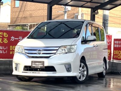 セレナ　HWS　S-HV　両側スライドドアで狭い駐車所やお子様の乗り降りも安心😮‍💨🙆‍♀️　クルーズコントロール搭載で高速道路の長距離の運転も疲れない✌️🤗　後席サンシェード付きで直射日光が当たらないから夏場の快適＆小さなお子様にも安心😮‍💨✨　室内広々でミニバンならではのゆとり空間😉　🌜大阪店専用HPも要チェック❗carlifegroup.jp で検索🕵️‍♂️　Instagram・Twitter・TikTokも随時更新中❗❗🌛《1年保証付》