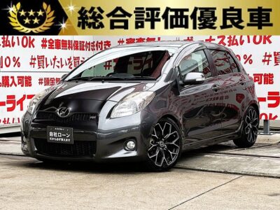 VITZ　ヴィッツ　RS【後期】【5MT】【カスタム】【総合評価優良車】＂上級スポーツグレード・５速マニュアル車＂🛞LENSO17インチAW💎車高調ローダウン💎月々２万円台～ＯＫ✨カロッツェリア楽ナビ🗾ＤＶＤ💿Ｂｌｕｅｔｏｏｔｈ🎶📱📞地デジフルセグＴＶ内蔵型📺走行中映像視聴可能👀✨チョイノリもＯＫなコンパクトサイズ！街乗りもサーキットでもＯＫ🎶軽重量車両でガンガン走ります！！ドライブレコーダー付で安心装備🔥🚗福岡店専用HPでも在庫確認可能‼✨【carlifegroup.fukuoka.jp/】で検索🕵️‍♂️