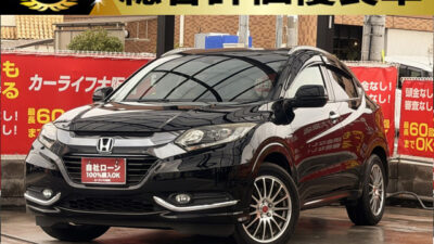ヴェゼル　HV　Z　【総合評価優良車】　ジャンルの枠を超えた多面的な価値を高次元で融合させたSUV🚗　上級タイプの「ハイブリッド Z」✨　ハーフレザーシートや前席シートヒーターなど高級感もあります👌　8インチナビでBluetoothオーディオも接続可能📲　🌜大阪店専用HPも要チェック❗carlifegroup.jp で検索🕵️‍♂️　Instagram・Twitter・TikTokも随時更新中❗❗🌛　《1年保証付》