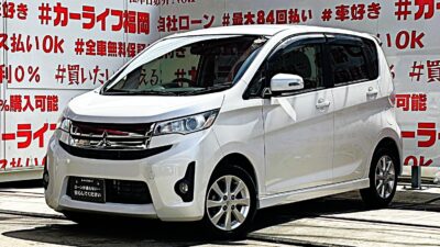 EK CUSTOM　EKカスタム　G　＂上級グレード＂　🎉走りもよく、燃費もいいコスパ最強な三菱の軽自動車🎉ケンウッドナビ装着✨✨ＣＤ💿デジタルインナーミラーのバックカメラ搭載車🎥狭い駐車場も簡単駐車👀アイドリングストップ🍃ＪＣ０８モード燃費２２.６ｋｍ／Ｌ🍃ＨＩＤヘッドライトで夜間走行も視野確保🔦小回りも抜群🛞オシャレなパネル式オートエアコン装備🌈福岡店専用HPでも在庫確認可能‼✨【carlifegroup.fukuoka.jp/】で検索🕵️‍♂️