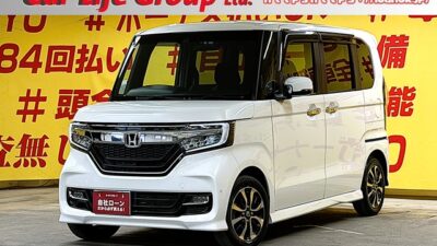 N-BOX カスタム G・Lホンダセンシング 【車検2年付】💎先進の安全支援システム搭載💎ホンダセンシング機能💎純正ナビ💿🗾CD・DVD💿Bluetooth📱地デジフルセグTV内蔵型📺バックカメラで安心安全駐車可能👀ステアリングスイッチで安全簡単操作😊👌両側スライドドアで狭いスペースでの乗り降り楽々🚪✨LEDヘッドライト&フォグランプで夜間の走行時も安心です💡🌜TOKYO店専用HPにて更新中❗ carlifegroup.tokyo.jpで検索🕵️♂️1年保証付🌛