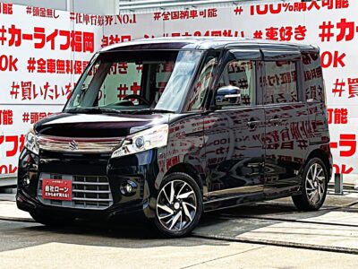 SPACIA CUSTOM　スペーシアカスタム　TS　🌟ターボ付で坂道スイスイのハイトワゴン🌟アルパインSDナビ🗾地デジフルセグTV内蔵型📺CD・DVD視聴可能📀アルパイン製フリップダウンモニター付で後席エンターテイメントも充実🖥️スライドドアも左右電動開閉で楽チン🚪HIDヘッドライトで夜間走行は安心✨ＪＣ０８モード・カタログ燃費２６．０km/リットル🍃納車時タイヤ4本交換🚗車検２年付🌈車検２年付👍福岡店専用HPでも在庫確認可能‼✨ 【carlifegroup.fukuoka.jp/】で検索🕵️‍♂️