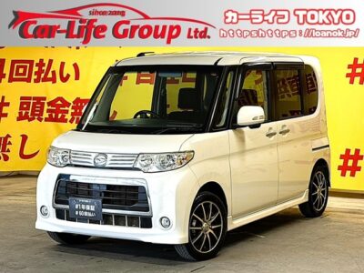 TANTO CUSTOM  タント  カスタム　X 【後期型】【１年保証】❣️カロッツエリア楽ナビ🗾CD &ＤＶＤ📀🎶📱📞ワンセグＴＶ内蔵型📺👀バックカメラ🤩使い勝手が良い、左オートスライドドアでピーラーレス🤩✨大人気のタント１万円台にて入庫致しました✨社外15インチAWで足元もオシャレに🎉❣️使いやすさ、機能性、デザインの独創性が優れてます✨夜間でも明るいHIDヘッドライト&フォグランプ🔦TOKYO店専用HPにて更新中❗ carlifegroup.tokyo.jpで検索🕵️‍♂️