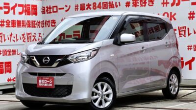 DAYS　デイズ　X　💎Ｂ４３Ｗモデル福岡店初入庫💎令和２年式・走行１６，０００ｋｍ台の高年式・低走行車両🔥安全機能・エマージェンシーブレーキ搭載✨ドライブレコーダー付で万が一にも安心👀＂シャープなフロントマスクを持つ日産の軽自動車＂純正メモリーナビ🗾ＣＤ📀Ｂｌｕｅｔｏｏｔｈ🎶📱📞フルセグＴＶ内蔵型📺走行中映像視聴可能👀驚異の燃費・２９．４ｋｍ／Ｌ🍃小回りも抜群🛞オシャレなパネル式オートエアコン装備🌀福岡店専用HPでも在庫確認可能‼✨ 【carlifegroup.fukuoka.jp/】で検索🕵️‍♂️