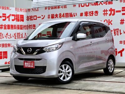 DAYS　デイズ　X　💎Ｂ４３Ｗモデル福岡店初入庫💎令和２年式・走行１６，０００ｋｍ台の高年式・低走行車両🔥安全機能・エマージェンシーブレーキ搭載✨ドライブレコーダー付で万が一にも安心👀＂シャープなフロントマスクを持つ日産の軽自動車＂純正メモリーナビ🗾ＣＤ📀Ｂｌｕｅｔｏｏｔｈ🎶📱📞フルセグＴＶ内蔵型📺走行中映像視聴可能👀驚異の燃費・２９．４ｋｍ／Ｌ🍃小回りも抜群🛞オシャレなパネル式オートエアコン装備🌀福岡店専用HPでも在庫確認可能‼✨ 【carlifegroup.fukuoka.jp/】で検索🕵️‍♂️