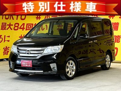 SERENA　セレナ　ハイウェイスターS-HV　 Vセレクション【特別仕様車】【１年保証】【車検２年付】純正HDDナビ🗾ＤＶＤ📀Ｂｌｕｅｔｏｏｔｈ🎶📞フルセグＴＶ📺後席フリップダウンモニター✨両側パワースライドドア装備・楽々ワンタッチボタン開閉式✨マルチセンターシートで様々なシートアレンジが楽しめます😍👌2列目シートバックテーブル付き🎶Ｗエアコンタイプでリアの温度調整も可能🌀高速走行もストレスなしのビルトインETC&クルーズコントロール🚗後方視界も良好なバックカメラ📷リアサイドシェード付・ＵＶ・プライバシーも安心🌛TOKYO店専用HPにて更新中❗ carlifegroup.tokyo.jpで検索🕵️‍♂️🌛