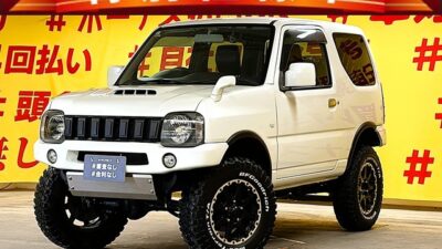 Jimny　ジムニー　ランドベンチャー【特別仕様車】【カスタム】【４ＷＤ】✨ターボ車✨RPG製３インチリフトUP🎉クロスカントリー車の魅力を表現したコンパクトオフローダー✨社外16インチ＆ホワイトレターオフロード専用タイヤ装着💪アピオ社外マフラー😆専用レザーシート🔥寒い時期にうれしいシートヒーター装備🔥ミツビシメモリーナビ🗾地デジワンセグTV📺DVD📀走行中視聴可能❗💎TOKYO店専用HPにて更新中❗ carlifegroup.tokyo.jpで検索🕵️‍♂️🌛