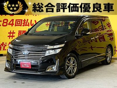 ELGRAND　エルグランド　350ハイウェイスター　アーバンクロム　ブラックレザー　【特別仕様車】【車検２年付】🌟元祖高級ミニバン🌟総排気量3500cc最高出力280ps最大トルク35.1kg🔥Ｖ型6気筒DOHCエンジン搭載🌟　👑黒革シート+助手席&二列目オットマン付きキャプテンシートの豪華な7人乗りモデル　フリップダウンモニター搭載😆　ワンタッチオープンの両側パワースライドドアで乗り降り楽々👪　パワーバックドアでお荷物の積み下ろしの際にも大変便利です🧳　バックカメラ&アラウンドビューモニターで駐車時の後方の安全もバッチリです🎥月々２万円台～✨🌛TOKYO店専用HPにて更新中❗ carlifegroup.tokyo.jpで検索🕵️‍♂️🌛《1年保証》