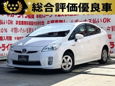 PRIUS　プリウス　Ｓ【総合評価優良車】　月々2万円台～ＯＫ✨低走行４万キロ台✨低燃費ハイブリッド人気Ｎｏ.１パールカラー✨カタログ燃費・ＪＣ０８モード３０．４ｋｍ／Ｌ🍃純正メモリーナビ🗾CD📀📺走行中映像視聴可能👀ステアリングリモコンで楽々操作🌈駐車も安心バックカメラ📹前後ドライブレコーダーで安心録画📹コーナーセンサー付きで狭い場所も楽々✨スマートキープッシュスタートでエンジン始動までラクチン🔥🔥納車時新品タイヤ装着🌈車検２年付🚗🚗福岡店専用HPでも在庫確認可能‼✨ 【carlifegroup.fukuoka.jp/】で検索🕵️‍♂️