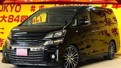 VELLFIRE　ヴェルファイア　3.5Z G‘ｓ　【特別仕様車】【総合評価優良車】【後期型】【カスタム車両】【１年保証】✨特別グレードの後期型 Ｇ‘ｓ入庫‼️ヴェルザンディ20インチＡＷ装着＋ToyotaGスポーツ専用ショュク装備👍純正G‘ｓフルエアロ✨純正8インチHDDナビ🗾ＤＶＤ📀フルセグＴＶ📺走行中視聴可能👀Bluetooth🎶後席13.3インチフリップダウン✨高速時も楽々ビルトインETC✨２列目オットマン付き専用ハーフレザーシート７人乗り😆両側パワースライドドアで乗り降りも楽々✨　💎HIDヘッドライト＆フォグランプで夜間走行も明るく安全💡TOKYO店専用HPにて更新中❗ carlifegroup.tokyo.jpで検索🕵️‍♂️🌛