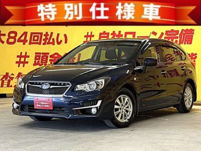 IMPREZA  インプレッサスポーツ 1.6iーLプラウドセレクション✨【特別仕様車】【水平対向エンジン】【後期型】【車検2年付】【月々2万円台～OK】😁カジュアルに乗れるスポーツタイプの車が入庫🔥純正オプション楽ナビ🗾地デジフルセグTV❗Bluetoothも装備なので運転が楽しくなる😍　AT車でパドルシフト付なので安心安全に運転が出来て軽快な走りをしてくれる楽しい1台‼️後席シートを倒せばフラットになりますので大きなお荷物も楽々♪✨走りと実用性を兼ね備えた当店一押しインプレッサスポーツです✨夜間走行も安心のHIDヘッドライト装備💡純正15インチアルミホイール装着でシンプルな仕上がり‼️🌛TOKYO店専用HPにて更新中❗ carlifegroup.tokyo.jpで検索🕵️‍♂️🌛