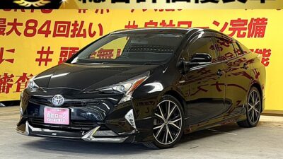 PRIUS プリウス S 【総合評価優良車】【カスタム】🌈大人気50型プリウス🌈モデリスタ アイコニックスタイル装着✨ロクサーニマグナス18インチAW😍LEDヘッドライト&LEDフォグランプで視界良好💡TNGAプラットフォームで最高の走りと乗り心地が実現‼️アルパイン9型メモリーナビ装備🎵Bluetoothオーディオで音楽再生出来ます🎶駐車時に安心なバックカメラ付😁月々4万円台~OK👀カタログ燃費JC08モード🍃37.2km/Lのお財布に優しい低燃費✨🌜TOKYO店専用HPにて更新中❗ carlifegroup.tokyo.jpで検索🕵️♂️🌛