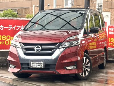 セレナ　HWS　Vセレクション2　大阪店初入荷のレッドツートンカラー🔴　運転が苦手な方には嬉しい全周囲カメラ搭載📷💫　ご家族様に嬉しいフリップダウンモニター＆Wエアコン📺️　全席にUSB出力があるため、スマホの充電などにも便利です🔋　クルーズコントロールで遠出の際もラクラク🗾　唯一のカラー＆年式のセレナのため早いもの勝ちとなります❗️🌜大阪店専用HPも要チェック❗carlifegroup.jp で検索🕵️‍♂️　Instagram・Twitter・TikTokも随時更新中❗❗🌛《1年保証付》