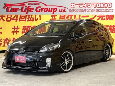 PRIUS　プリウス　S　【カスタム】👑社外ﾌﾛﾝﾄ・ﾘｯﾌﾟハーフエアロ＆社外ダウンサス＆社外１９インチAW装備のカスタム車両👑純正HDDナビ🗾地デジTV📺CD💿DVD📀走行中視聴可能😆👌Bluetoothオーディオ接続可能📱🎵ＪＣ０８モード３０．４ｋｍ／Ｌ🍃のカタログ燃費は魅力的です⛽2列目シートは後方へのリクライニングも可能😁畳めば広い荷室となるのでたくさんの荷物を積む事ができます📦夜間時も明るいHIDヘッドライト＆LEDフォグ🔦バックカメラ付きで駐車時も安心👀タイヤ４本新品納車🛞🌛TOKYO店専用HPにて更新中❗ carlifegroup.tokyo.jpで検索🕵️‍♂️🌛《1年保証》