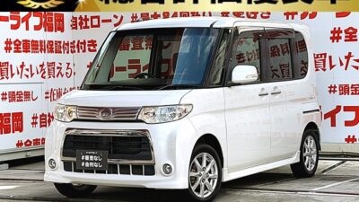TANTO CUSTOM タント カスタムX "後期型"【総合評価優良車】✨月々20,300円~OK😲 💎人気の低価格ハイトワゴン・スライドドアタイプ😲💎センターピラーレス&左側パワースライドドア『ミラクルオープンドア』👀 リアシートアレンジ次第でラゲッジスペースも自在な万能車輌😲 純正SDナビ🗾DVD📀Bluetooth🎶📱📞フルセグTV内蔵型📺走行中映像視聴可能👀夜間走行も視界良好なHIDヘッドライト&フォグランプ🌈🚗福岡店専用HPでも在庫確認可能‼✨ 【carlifegroup.fukuoka.jp/】で検索🕵️♂️