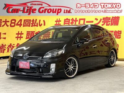 PRIUS　プリウス　S　【カスタム】👑社外ﾌﾛﾝﾄ・ﾘｯﾌﾟハーフエアロ＆社外ダウンサス＆社外１９インチAW装備のカスタム車両👑純正HDDナビ🗾地デジTV📺CD💿DVD📀走行中視聴可能😆👌Bluetoothオーディオ接続可能📱🎵ＪＣ０８モード３０．４ｋｍ／Ｌ🍃のカタログ燃費は魅力的です⛽2列目シートは後方へのリクライニングも可能😁畳めば広い荷室となるのでたくさんの荷物を積む事ができます📦夜間時も明るいHIDヘッドライト＆LEDフォグ🔦バックカメラ付きで駐車時も安心👀タイヤ４本新品納車🛞🌛TOKYO店専用HPにて更新中❗ carlifegroup.tokyo.jpで検索🕵️‍♂️🌛《1年保証》