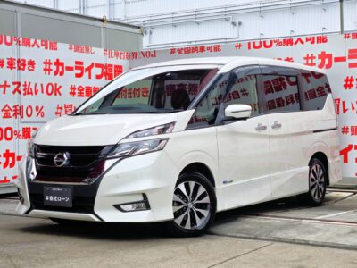SERENA　セレナ　ハイウェイスター S-HYBRID　💎ハイブリッド・ミニバン再入庫🚗車線逸脱警報（ＬＤＷ）＆車線逸脱防止支援システム（ＬＤＰ）＆ふらつき警報＆パーキングアシスト等安全機能搭載💎ストラーダＳＤナビ🗾Ｂｌｕ－ｒａｙ📀Ｂｌｕｅｔｏｏｔｈ🎶📱フルセグＴＶ内蔵型📺走行中映像視聴可能😊🍃カタログ燃費ＪＣ０８モード１７．２ｋｍ／Ｌ🍃両側スライドドア＆左側パワースライドドア🚪足をかざして楽々開閉😲ハンズフリーオートスライドドア搭載車😲デュアルバックドアタイプで荷物の出し入れも使い分け🧳アラウンドビューモニターで楽々駐車📹🚗福岡店専用HPでも在庫確認可能‼✨【carlifegroup.fukuoka.jp/】で検索🕵️‍♂️