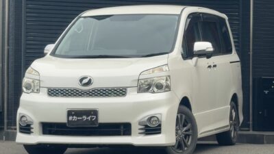 ヴォクシー　ZS　煌2【特別仕様車グレード】