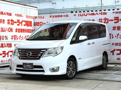 SERENA　セレナ　ハイウェイスター S-HYBRID＂後期型＂【車検２年付】✨月々２６，６００円～ＯＫ👀✨純正８インチＳＤナビ🗾ＤＶＤ💿Ｂｌｕｅｔｏｏｔｈ🎶📞フルセグＴＶ内蔵型📺走行中映像視聴可能👀安心・安全運転支援ＬＤＷ（車線逸脱防止機能）搭載🚥明るいＬＥＤヘッドライト採用💡カタログ燃費・ＪＣ０８モード１６ｋｍ／Ｌ🍃Ｗオートエアコンタイプで楽々温度調整🌀純正フリップダウンモニター搭載📺ドライブレコーダ付で安心録画📹納車時新品タイヤ装着🌈福岡店専用HPでも在庫確認可能‼✨ 【carlifegroup.fukuoka.jp/】で検索🕵️‍♂️