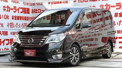 SERENA　セレナ　ハイウェイスターG  S-HYBRID＂後期型＂【カスタム】✨純正ＯＰハーフエアロ＆ローダウンスプリング装着済✨純正８インチＳＤナビ🗾ＤＶＤ💿Ｂｌｕｅｔｏｏｔｈ🎶📞フルセグＴＶ内蔵型📺走行中映像視聴可能👀安心・安全運転支援ＬＤＷ（車線逸脱防止機能）搭載🚥明るいＬＥＤヘッドライト採用💡カタログ燃費・ＪＣ０８モード１６ｋｍ／Ｌ🍃Ｗオートエアコンタイプで楽々温度調整🌀純正フリップダウンモニター搭載📺納車時新品タイヤ装着🌈福岡店専用HPでも在庫確認可能‼✨ 【carlifegroup.fukuoka.jp/】で検索🕵️‍♂️