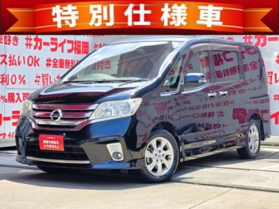 SERENA　セレナ　ハイウェイスター Vセレクション　【特別仕様車】【車検２年付】　＂低価格ミニバン・大人気・福岡店在庫再入庫📣＂両側パワースライドドア装備・楽々ワンタッチボタン開閉式🚪＂純正ＨＤＤナビ🗾ＤＶＤ📀Ｂｌｕｅｔｏｏｔｈ🎶📱📞フルセグＴＶ内臓型📺走行中映像視聴可能👀アルパイン１０．２インチフリップダウンモニター付でリアのエンタメも充実💡ＨＩＤヘッドライト＆フォグランプで夜間視野確保👀シートアレンジが可能なマルチセンターシート💺高速走行はクルーズコントロール機能にお任せ・楽々運転🎉🚗福岡店専用HPでも在庫確認可能‼✨ 【carlifegroup.fukuoka.jp/】で検索🕵️‍♂️