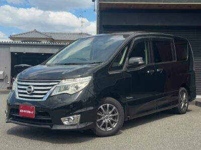 セレナ　ハイウェイスター　S-HV　アドバンスドセーフティパッケージ