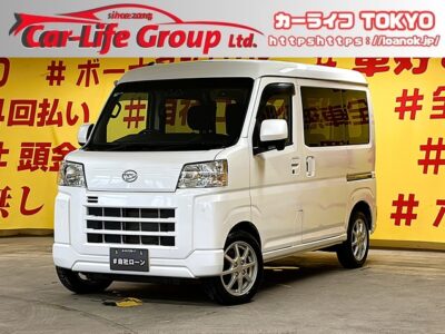 HIJET　ハイゼットカーゴ　クルーズ　＂令和6年式・人気７００型＂💎現行型💎安心の運転支援・スマートアシスト機能💎純正メモリーナビ🗾ワンセグＴＶ内蔵型📺両側スライドドア🚪バックカメラ付で駐車も楽々✨楽々乗降りプッシュスタート🔘スマートキータイプ👆燃費性能もＯＫ🍃カタログ燃費・ＪＣ０８モード２０．５ｋｍ🍃抜群の収納スペース・ルーフシェルフ付😊✨黒ナンバー(事業用)登録も追加料金なしで登録可能✨🎉TOKYO店専用HPにて更新中❗ carlifegroup.tokyo.jpで検索🕵️‍♂️🌛《1年保証》