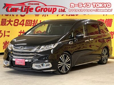 ODYSSEY　オデッセイ　アブソルートEX　【車検２年付】メーカーオプションの純正インターナビ搭載🗾フルセグTV📺DVD📀Bluetooth📱🎶👑高級感のあるハーフレザーシート👑3列目シートを床下に収納できるので荷物がたくさん載せられます🚗✨レジャーやウィンタースポーツにも最適⛺✨2列目オットマン付きプレミアムクレードルシート💺＆両側パワースライドドアで室内快適👌クルーズコントロール装備で運転も快適😊純正LEDヘッドライト＆フォグランプで夜間の走行時も安心🔦🌛TOKYO店専用HPにて更新中❗ carlifegroup.tokyo.jpで検索🕵️‍♂️🌛《1年保証》